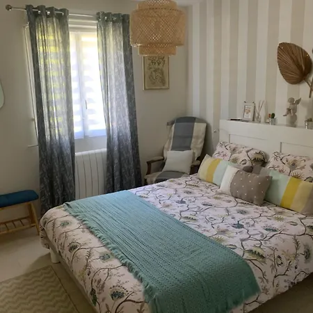 Chambre D'hote L'eveque Guest house *